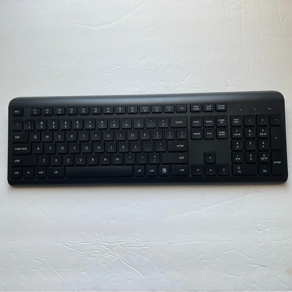 Wireless Black Keyboard MK258